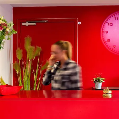 Hotel Ogcity Lecourbe París