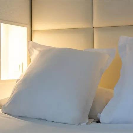 Hotel Ogcity Lecourbe *