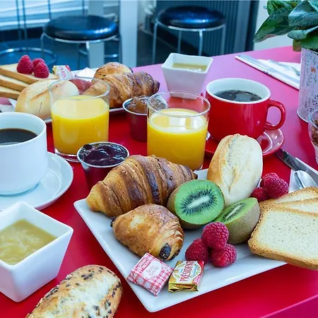 Ogcity Lecourbe 호텔 *